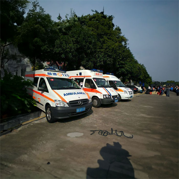 云南省昆明市呈貢跨省救護車轉運到麗江市市轄區轉運救護車收費-救護車出租